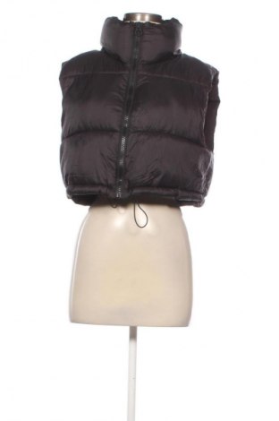 Дамски елек Stradivarius, Размер M, Цвят Черен, Цена 13,29 €