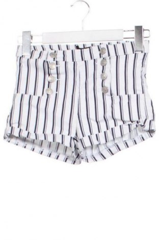 Dámské kraťasy  Almost Famous, Velikost XS, Barva Vícebarevné, Cena  275,00 Kč