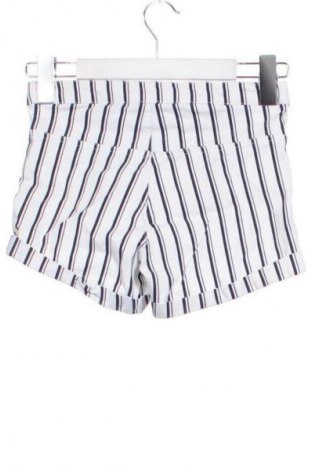 Dámské kraťasy  Almost Famous, Velikost XS, Barva Vícebarevné, Cena  275,00 Kč