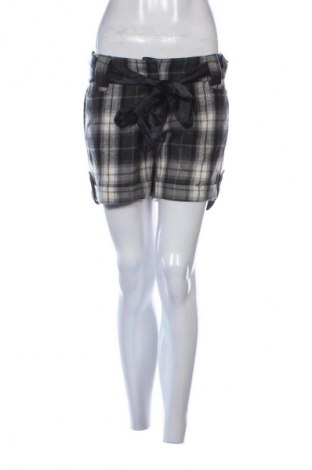 Damen Shorts Amisu, Größe L, Farbe Mehrfarbig, Preis 9,78 €