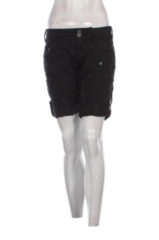 Damen Shorts Edc By Esprit, Größe M, Farbe Schwarz, Preis € 17,00