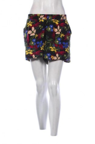 Γυναικείο κοντό παντελόνι Elle Nor, Μέγεθος XL, Χρώμα Πολύχρωμο, Τιμή 10,00 €