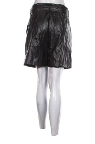 Dámské kraťasy  Even&Odd, Velikost XXL, Barva Černá, Cena  119,00 Kč