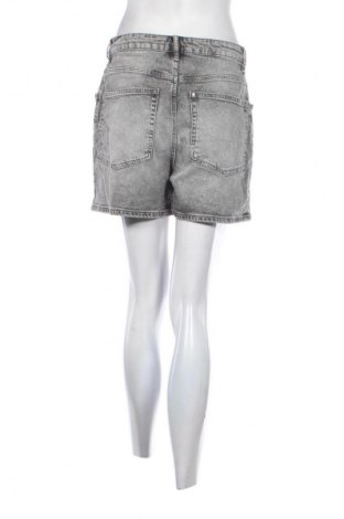 Dámske kraťasy  H&M, Veľkosť M, Farba Čierna, Cena  9,70 €