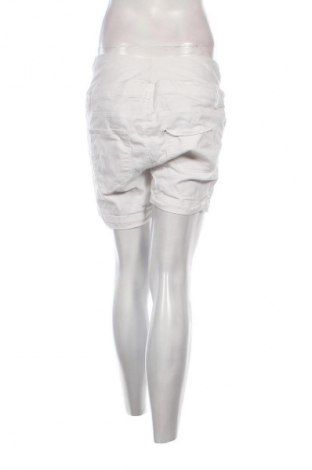 Damen Shorts H&M Mama, Größe M, Farbe Weiß, Preis € 9,70