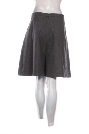 Damen Shorts Maje, Größe S, Farbe Grau, Preis 53,00 €