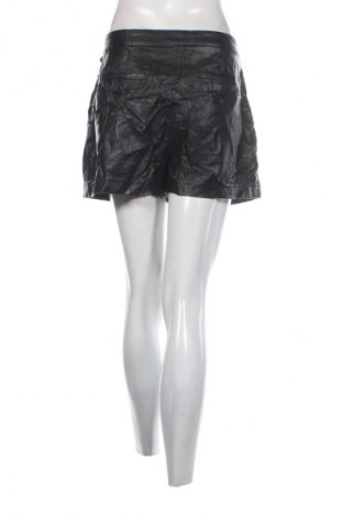 Női rövidnadrág Mohito, Méret L, Szín Fekete, Ár 3 089 Ft