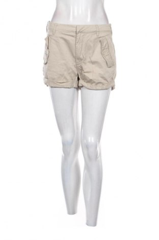 Γυναικείο κοντό παντελόνι Monki, Μέγεθος M, Χρώμα  Μπέζ, Τιμή 7,09 €
