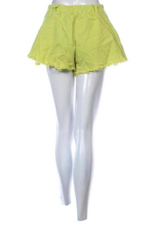 Dámske kraťasy  NEW COLLECTION, Veľkosť M, Farba Žltá, Cena  14,95 €