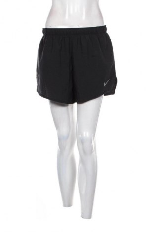 Damen Shorts Nike, Größe L, Farbe Schwarz, Preis € 17,00