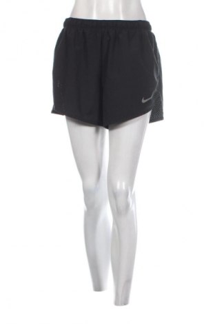 Dámské kraťasy  Nike, Velikost L, Barva Černá, Cena  482,00 Kč