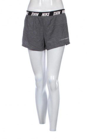 Damen Shorts Nike, Größe M, Farbe Mehrfarbig, Preis € 17,04