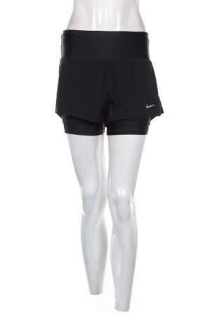 Női rövidnadrág Nike, Méret S, Szín Fekete, Ár 19 749 Ft