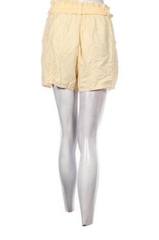 Damen Shorts Sinsay, Größe S, Farbe Gelb, Preis € 9,78