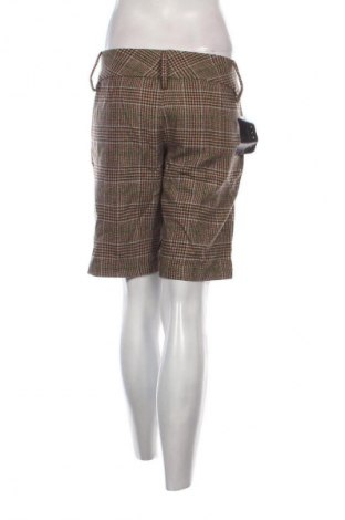 Damen Shorts Sisley, Größe L, Farbe Mehrfarbig, Preis € 46,99