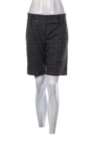 Damen Shorts Sisley, Größe L, Farbe Mehrfarbig, Preis € 55,00