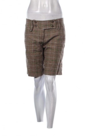 Női rövidnadrág Sisley, Méret L, Szín Sokszínű, Ár 22 727 Ft