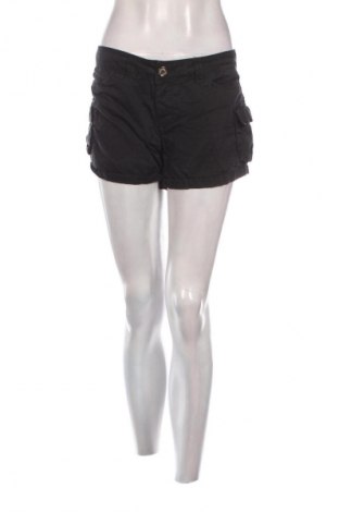 Damen Shorts Terranova, Größe XL, Farbe Schwarz, Preis 12,00 €