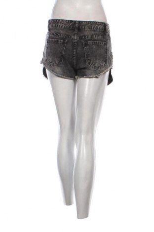 Γυναικείο κοντό παντελόνι Unbranded, Μέγεθος M, Χρώμα Μαύρο, Τιμή 9,78 €