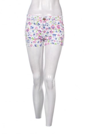 Дамски къс панталон United Colors Of Benetton, Размер XXL, Цвят Многоцветен, Цена 17,00 €