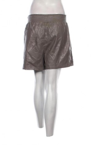 Дамски къс панталон Villa Sophie, Размер M, Цвят Сив, Цена 8,18 €