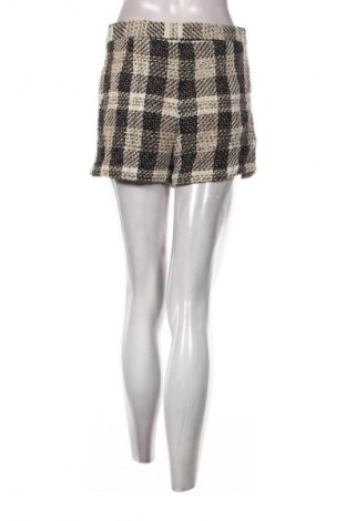 Dámske kraťasy  Zara, Veľkosť M, Farba Viacfarebná, Cena  9,95 €