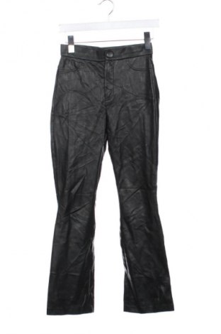 Дамски кожен панталон Zara, Размер S, Цвят Черен, Цена 42,94 €