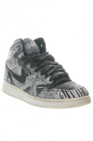 Dámske topánky  Air Jordan Nike, Veľkosť 38, Farba Viacfarebná, Cena  77,63 €