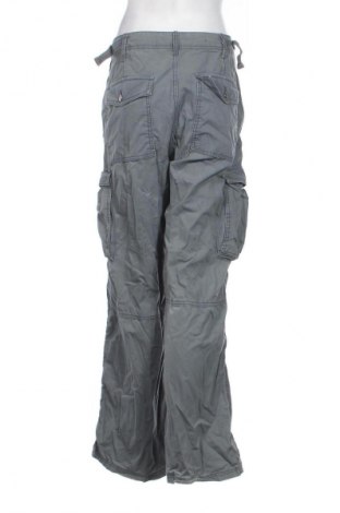 Damenhose Bershka, Größe M, Farbe Grau, Preis € 14,99