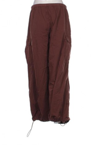 Damenhose Bershka, Größe L, Farbe Braun, Preis 15,00 €