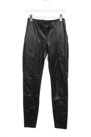 Női nadrág Bershka, Méret XS, Szín Fekete, Ár 6 198 Ft