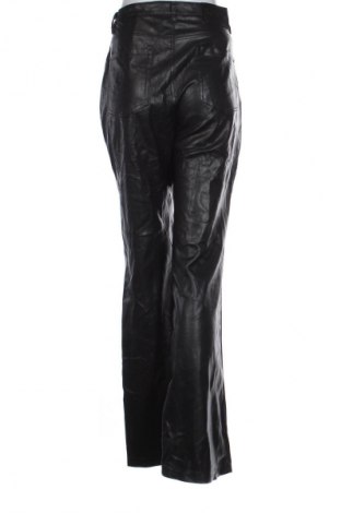 Дамски панталон Bershka, Размер L, Цвят Червен, Цена 9,71 €