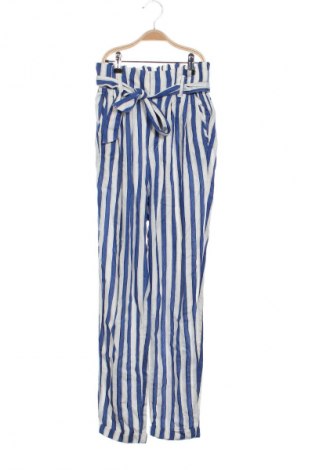 Damenhose Bershka, Größe XS, Farbe Mehrfarbig, Preis € 15,00