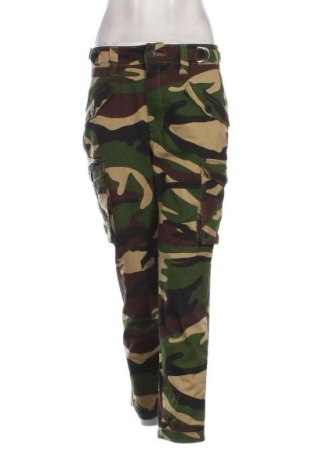 Дамски панталон Bershka, Размер M, Цвят Многоцветен, Цена 6,64 €