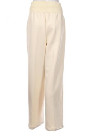 Damenhose C&A, Größe XL, Farbe Ecru, Preis € 16,99