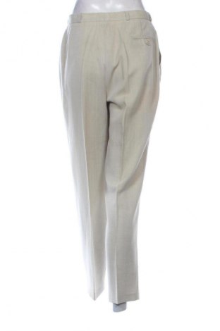Γυναικείο παντελόνι Canda, Μέγεθος M, Χρώμα Εκρού, Τιμή 15,00 €