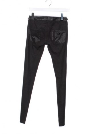 Damenhose Guess, Größe XS, Farbe Mehrfarbig, Preis € 27,99