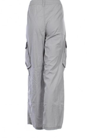 Dámské kalhoty  H&M Divided, Velikost XL, Barva Šedá, Cena  669,00 Kč