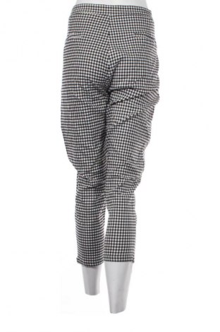 Γυναικείο παντελόνι Norah, Μέγεθος 3XL, Χρώμα Πολύχρωμο, Τιμή 9,99 €