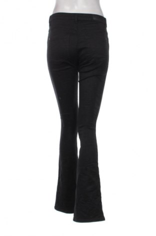 Női nadrág ONLY, Méret M, Szín Fekete, Ár 2 699 Ft