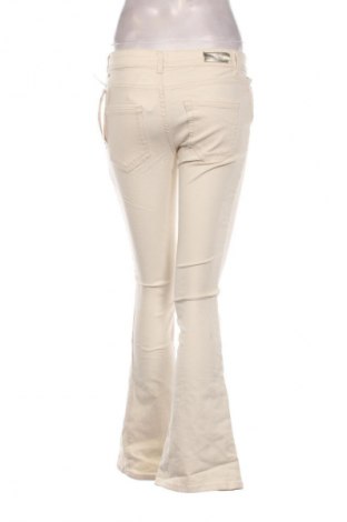 Damenhose ONLY, Größe M, Farbe Ecru, Preis € 41,99