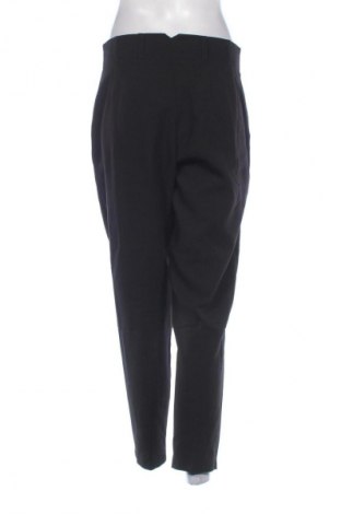 Γυναικείο παντελόνι Page One, Μέγεθος M, Χρώμα Μαύρο, Τιμή 25,00 €