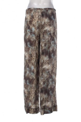 Damenhose Pull&Bear, Größe L, Farbe Mehrfarbig, Preis € 14,77