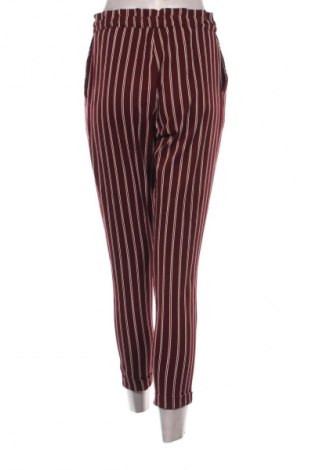 Damenhose Pull&Bear, Größe S, Farbe Mehrfarbig, Preis € 5,99