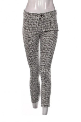 Női nadrág Rinascimento, Méret M, Szín Sokszínű, Ár 7 899 Ft