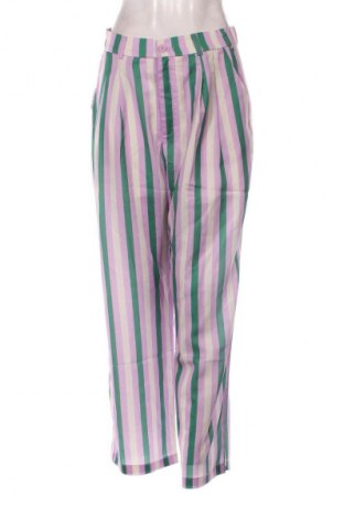 Γυναικείο παντελόνι SHEIN, Μέγεθος M, Χρώμα Πολύχρωμο, Τιμή 15,00 €