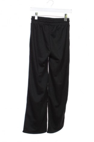 Дамски панталон Sinsay, Размер XXS, Цвят Черен, Цена 11,24 €