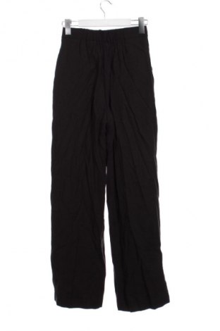 Γυναικείο παντελόνι Sinsay, Μέγεθος XS, Χρώμα Μαύρο, Τιμή 12,99 €