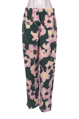 Дамски панталон Stine Goya, Размер S, Цвят Многоцветен, Цена 125,37 €