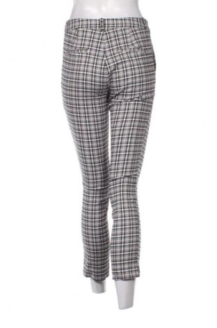 Damenhose Stradivarius, Größe M, Farbe Mehrfarbig, Preis € 14,83